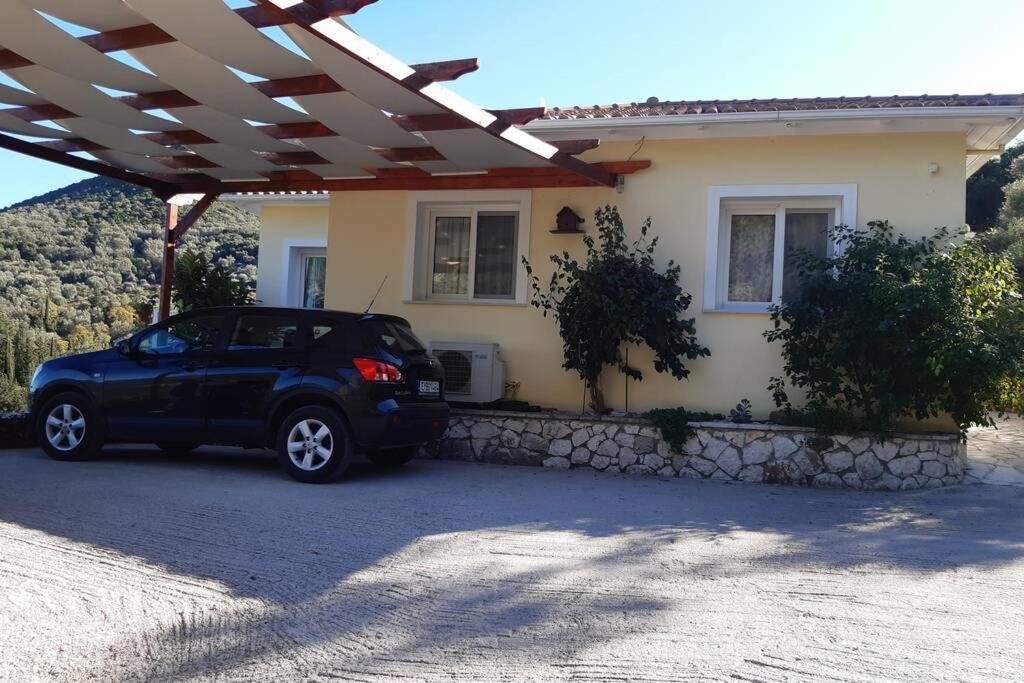 Villa Sunrise With Stunning Views And Private Pool